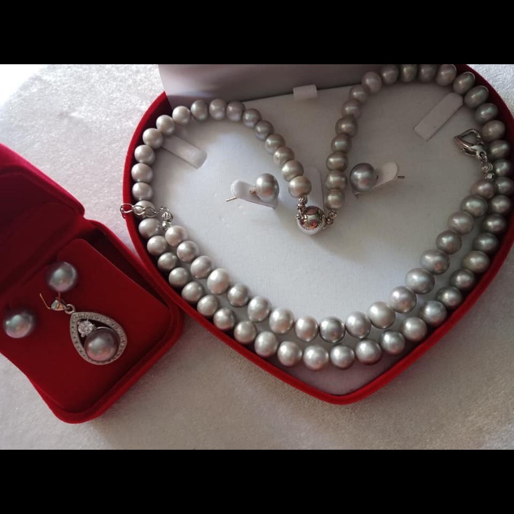 Real pearl set from Phuket Thailand my Hometown